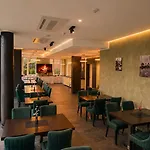 فندق Lillys Muenchen Unterschleißheim