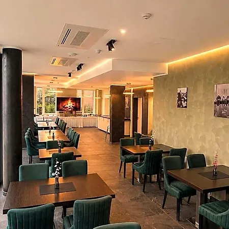 Lillys Muenchen Hotel Unterschleißheim