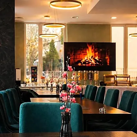 Hotel Lillys Muenchen 3*